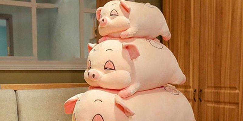 Gấu bông heo mắt mí