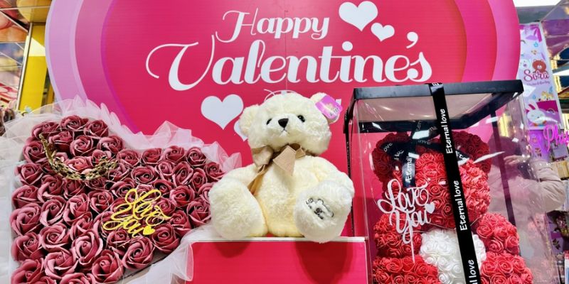 Những Mẫu Gấu Bông Tặng Ngày Valentine Xinh Xắn Cho Bạn Gái